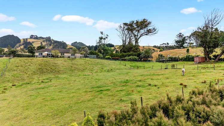 1014 South Head Road, South Head Helensville_38