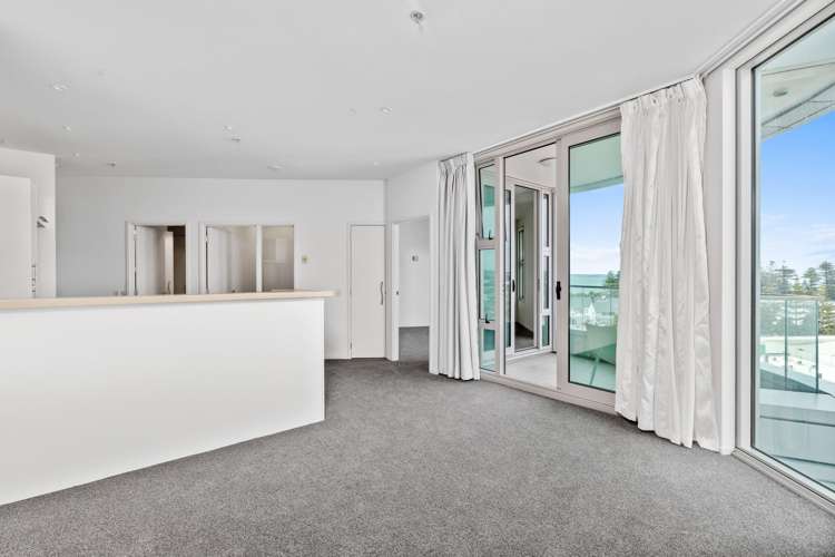 711/11 Tamariki Avenue Orewa_5