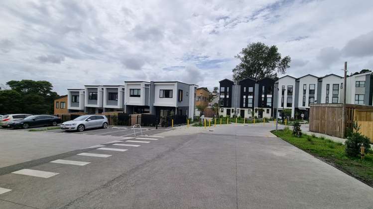 35 Morihana Close Glen Eden_12