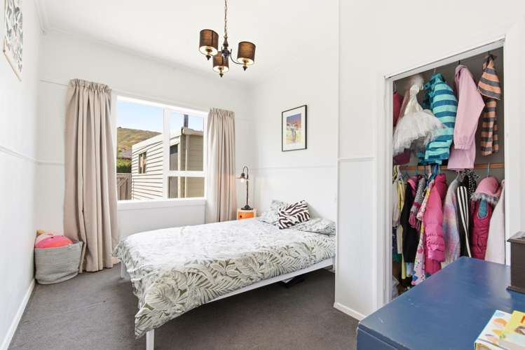 19 Handyside Street Tawa_8