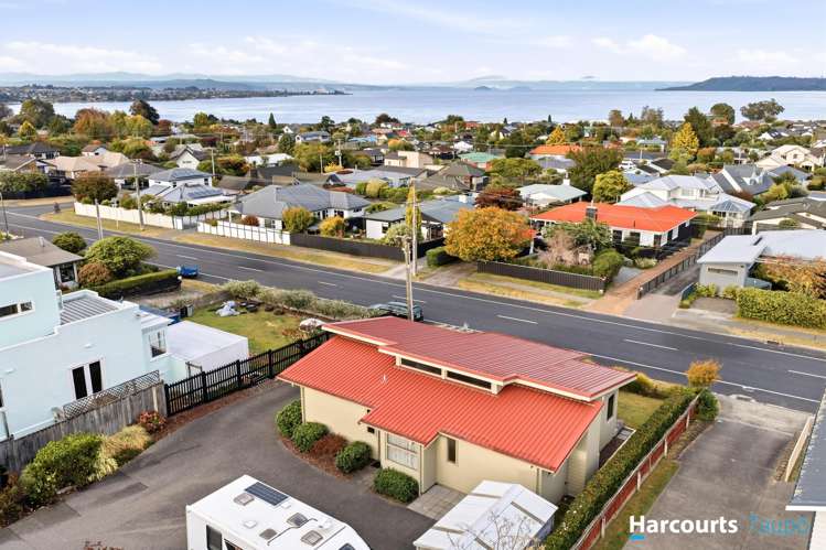 10A Mere Road Taupo_21