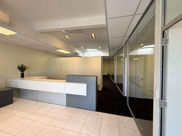 2/57 Mandeville Street Riccarton_1