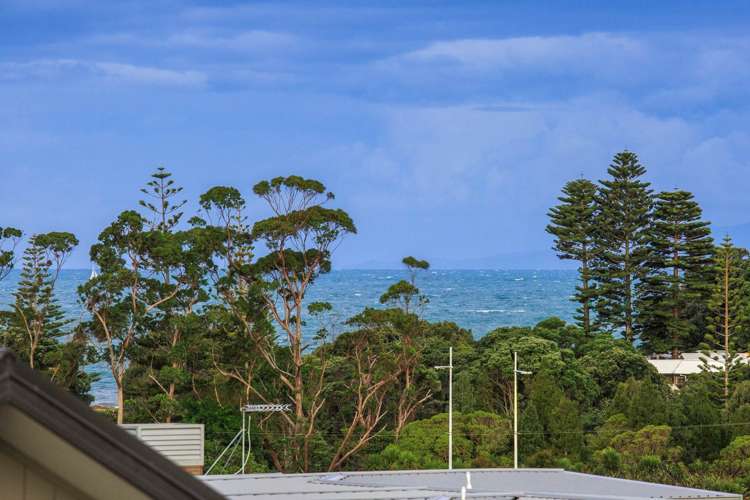 42 Remuremu Street Long Bay_20