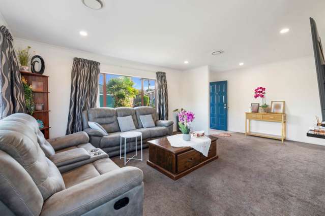 52 Bellville Drive Clendon Park_2