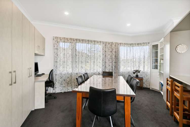 16a Burns Street Westown_6