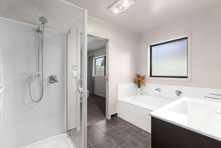 1 Coromandel Street Wanaka_12