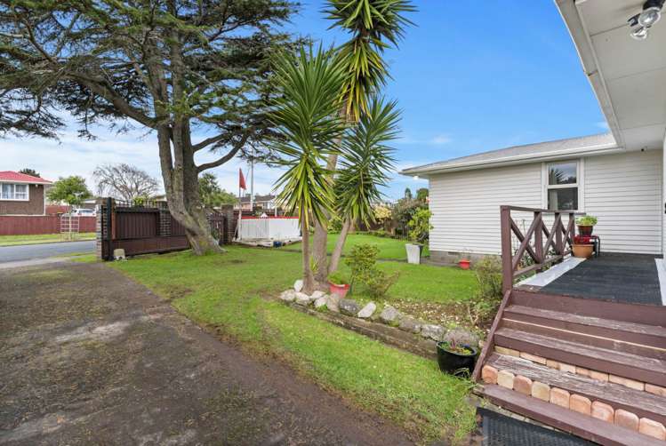 8 Cramond Drive Mangere East_5