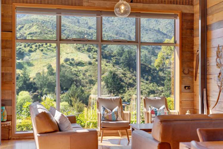 8 Bell Bird Rise Picton_14