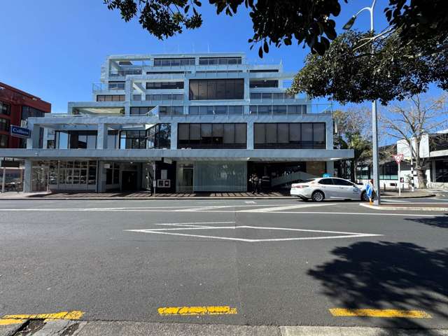 129 Hurstmere Road Takapuna_1