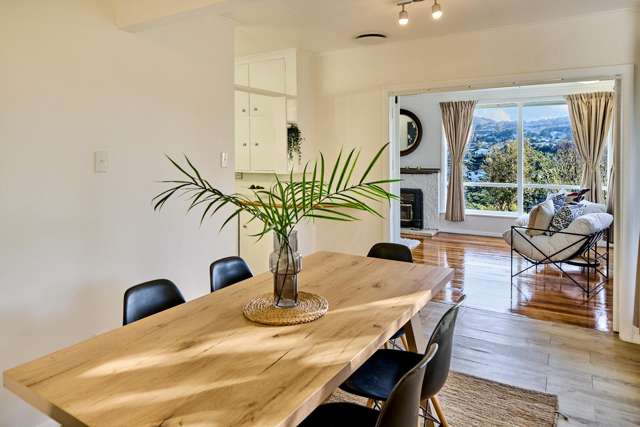100 Helston Road Paparangi_1