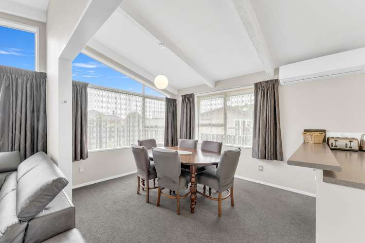 150 Pages Road Marchwiel_9