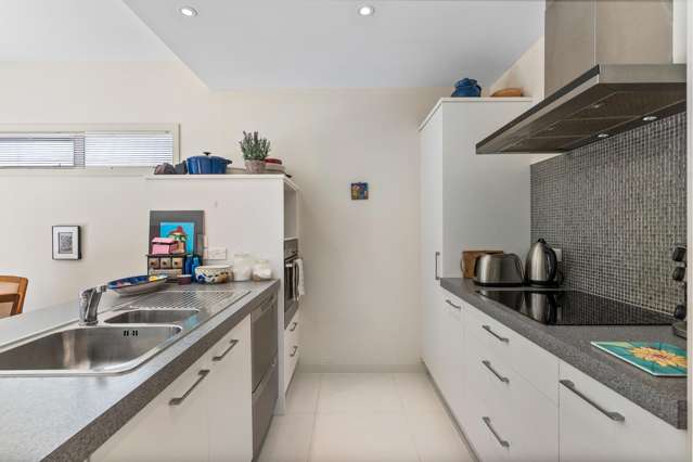 6/36 Makara Road Karori_4