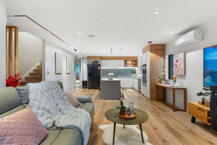 680b Beach Road Browns Bay_4