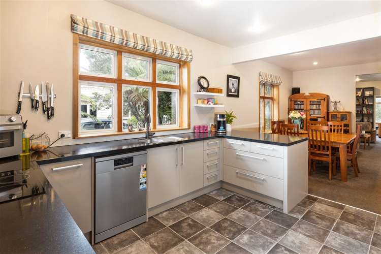 11 Frederick Street Spring Creek_8