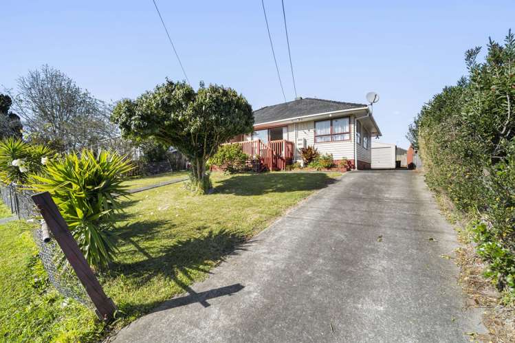 16 Antrim Crescent Otara_22