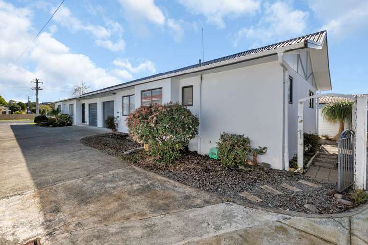 2/40 King Street Kensington_3