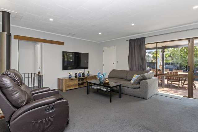 27 Matipo Crescent Pukete_4