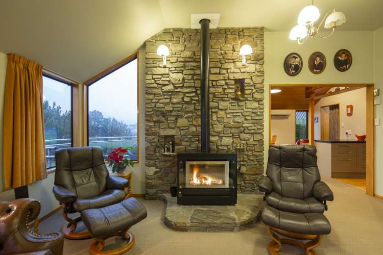 591 Peninsula Road Kelvin Heights_8