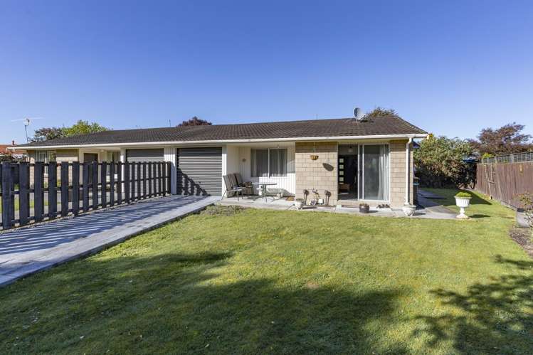 1/20 De Bloge Place Burwood_0