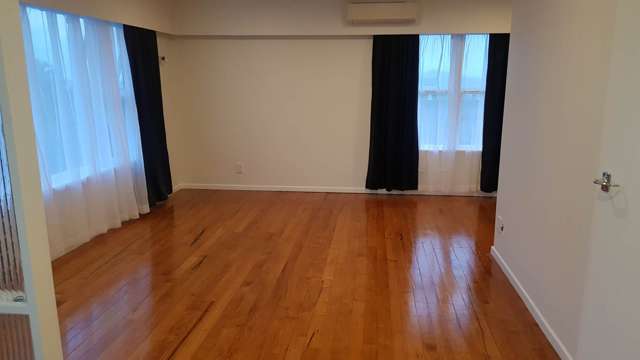 2/49 Grey Street Onehunga_2