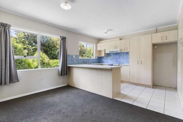 2/52 Te Kanawa Crescent Henderson_1