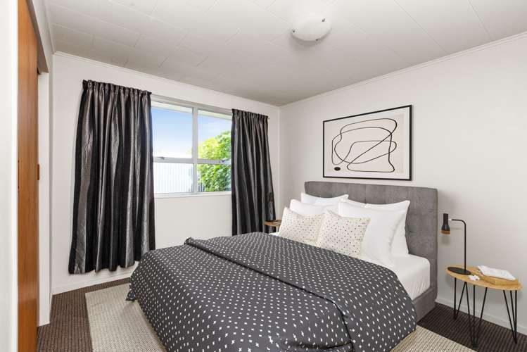 2/133 Guppy Road Taradale_3