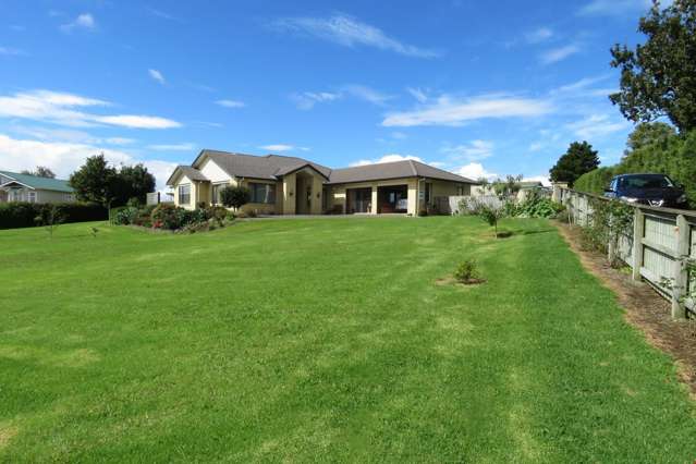 137 Colombo Road Waiuku_1