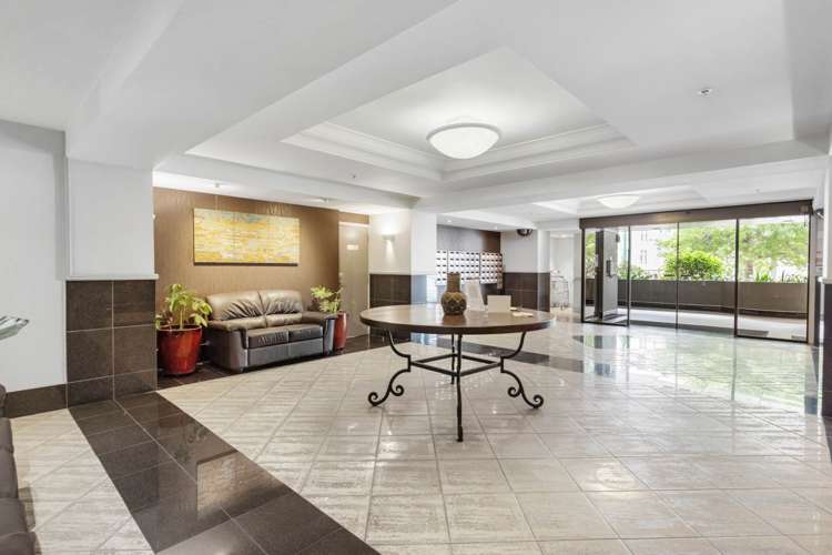 15i/1 Emily Place Auckland Central_15