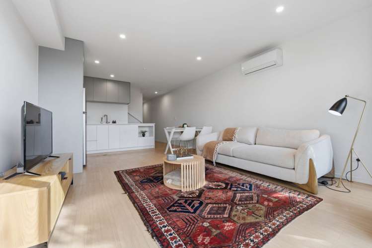 642B Massey Road Mangere_8