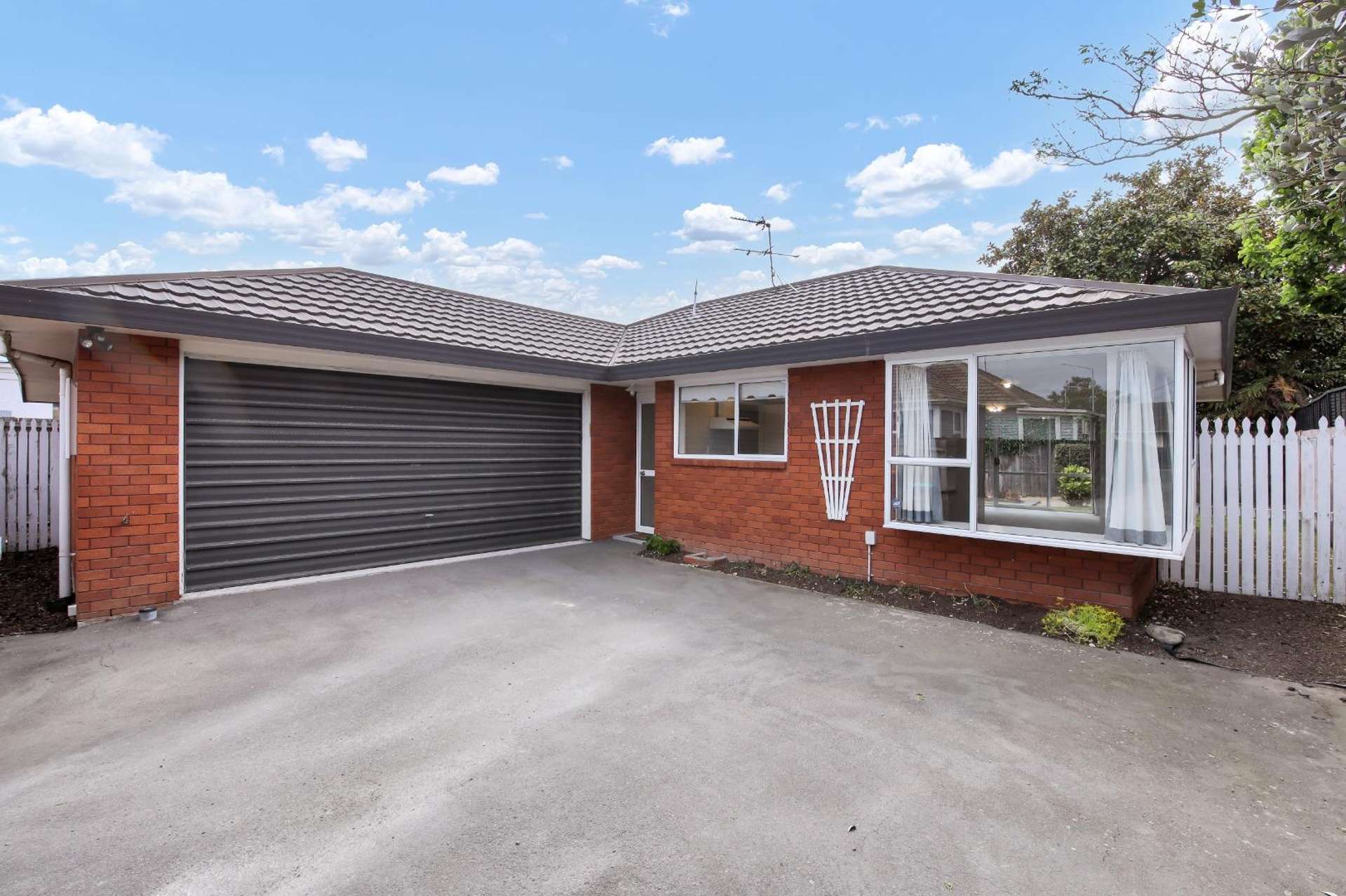 2/86 Aorangi Road 1405_0
