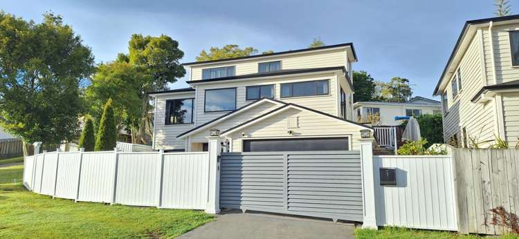 1 Classic Grove 10878_20