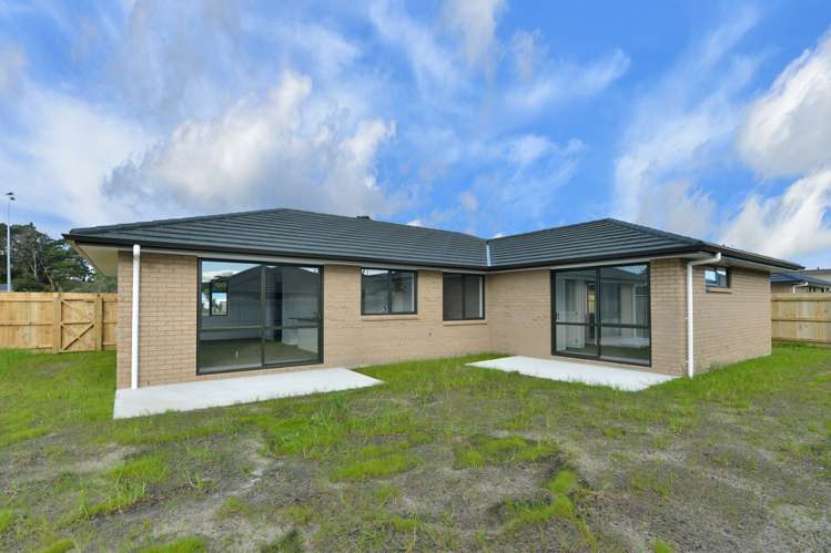 44 Tamure Place Ruakaka_12