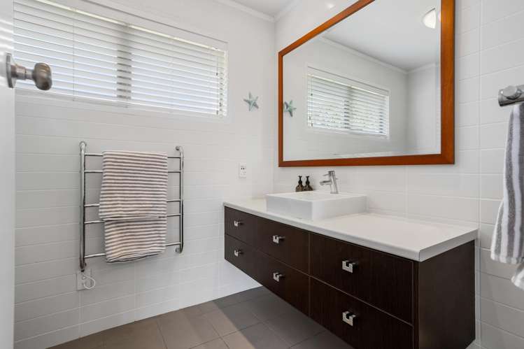 10 Easdale Place Pauanui_18