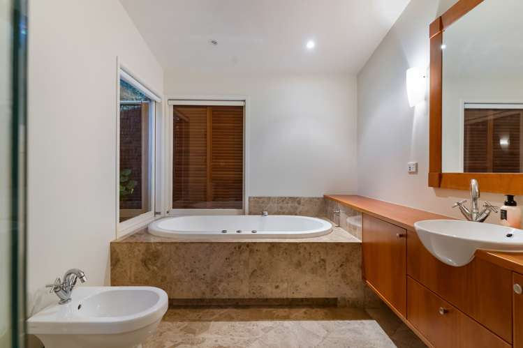 34 Quinns Road Clevedon_14