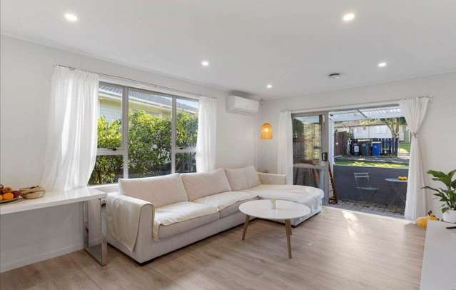 38 Sunline Avenue Massey_4