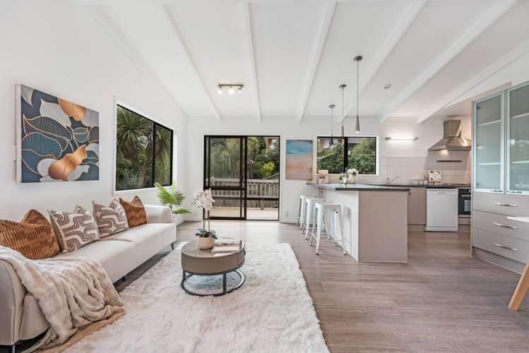 2/104 Ocean View Road Hillcrest_6