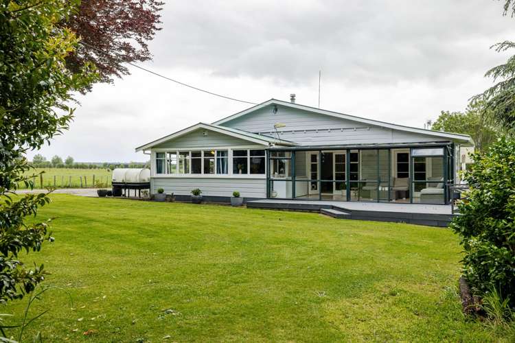 1032 Kimbolton Road Feilding_27