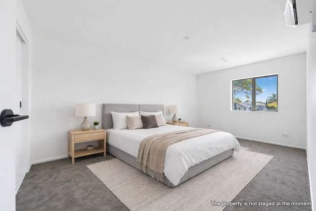 17D Martin Place Kelston_1