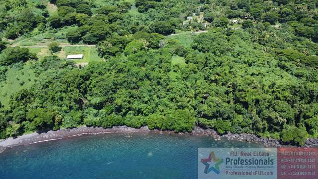 Waterfront Paradise - 1.4 Acres Freehold Land on Fiji's Garden Island!