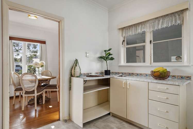 1/112 Carrington Road Mount Albert_9