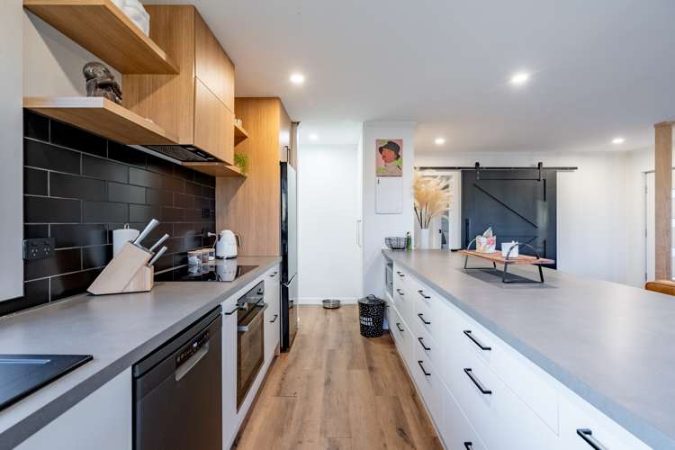 234 Crawford Street Glengarry_5