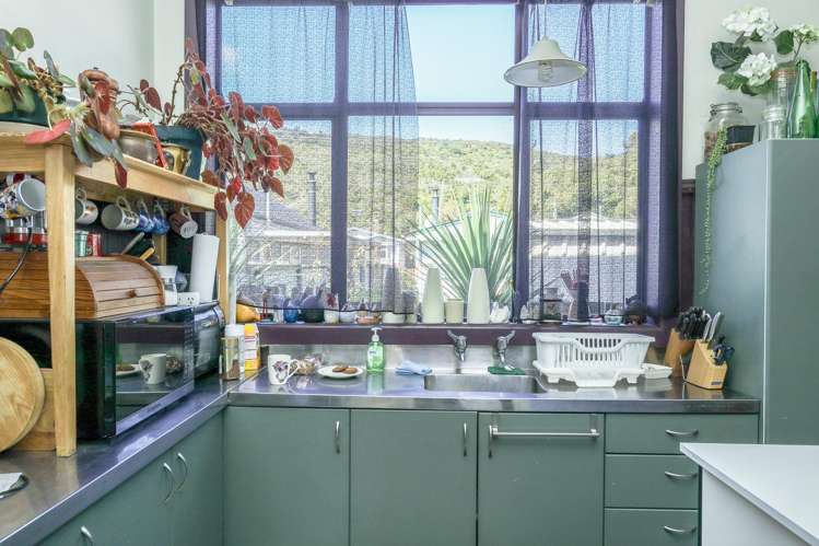 18 Thompson Street Greymouth_4