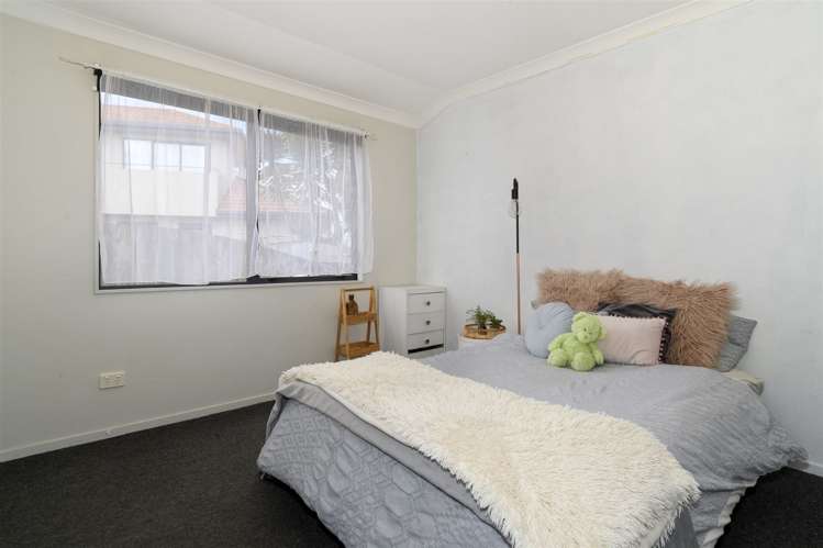 19 Lisa Place Brookfield_12