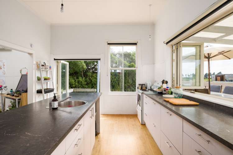 22a Rangiuia Road Tolaga Bay_16