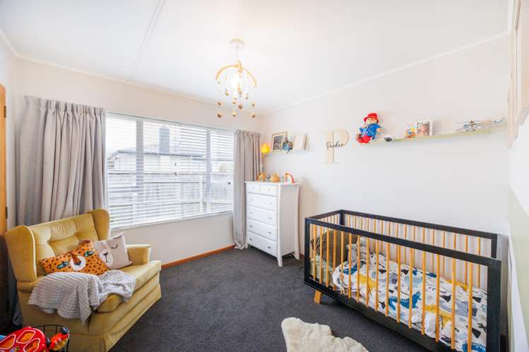 44 Pharazyn Street Feilding_11