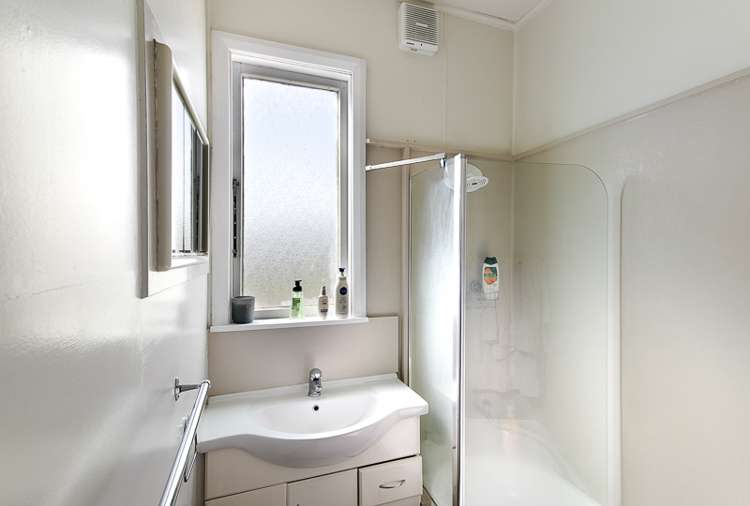 11 Linklater Avenue Foxton Beach_11