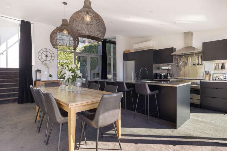 6 Whitbourn Place Queenstown_8