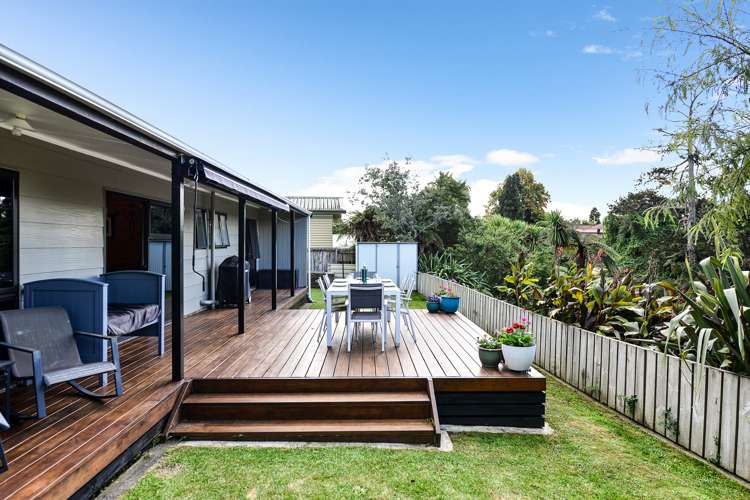 50 Tomin Road Glenview_17