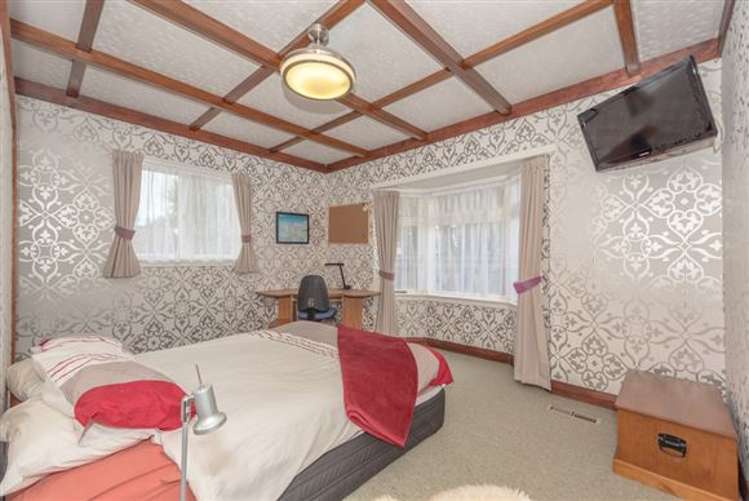 54 Albert Street Hamilton East_11