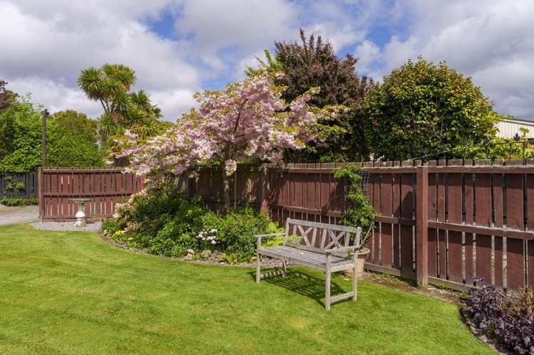 1/53B Dallington Terrace Dallington_13